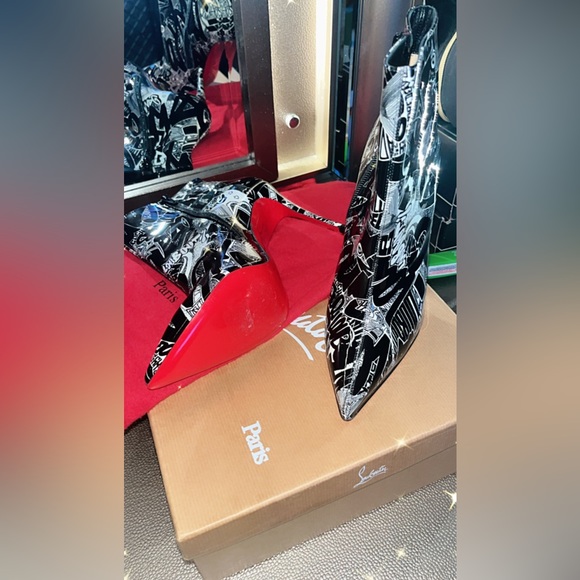 BRAND NEW SO KATE GRAFFITI LOUBOUTIN BOOTIE - Picture 7 of 8